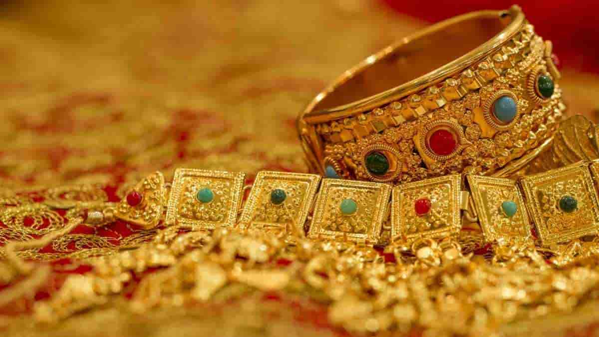 Gold Price Crash Today: 4 Reasons Behind the Fall and Key Triggers Ahead