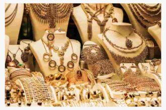 Govt Cuts Duty Drawback on Gold and Silver Jewellery Exports What It Means for Exporters