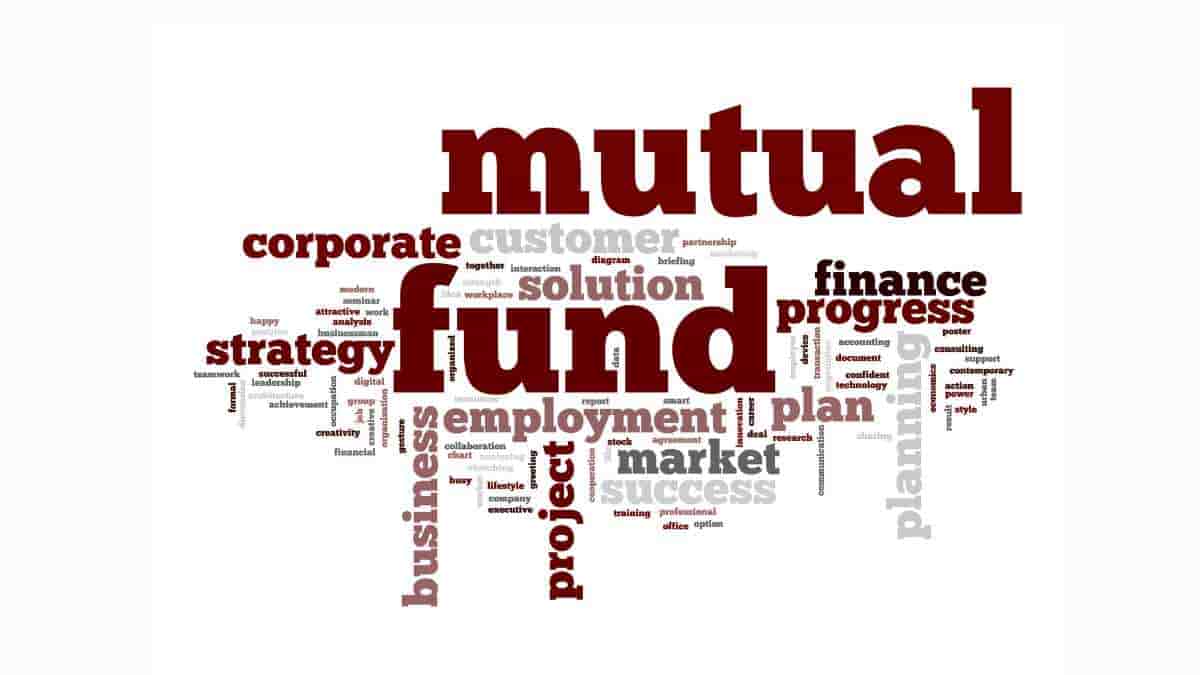 Mutual Funds Stop New Investments in Gold FoFs: What Happens to Existing SIPs?